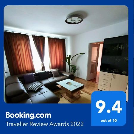 Apartament Cu Regim Hotelier In Dr.Tr. Severin Szörényvár Kültér fotó